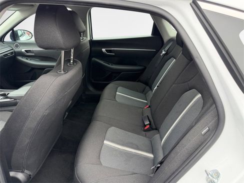 Used 2022 Hyundai Sonata SE image 24