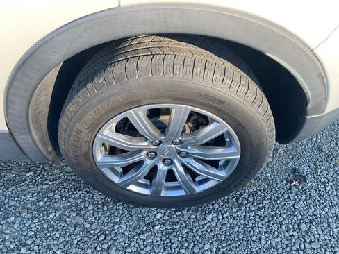 Used 2019 Cadillac XT4 Premium Luxury w/ Cold Weather Package image 23