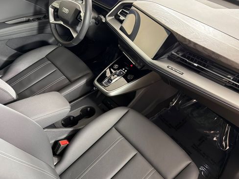 Certified 2025 Audi Q4 e-tron Premium w/ Convenience Package RWD image 15