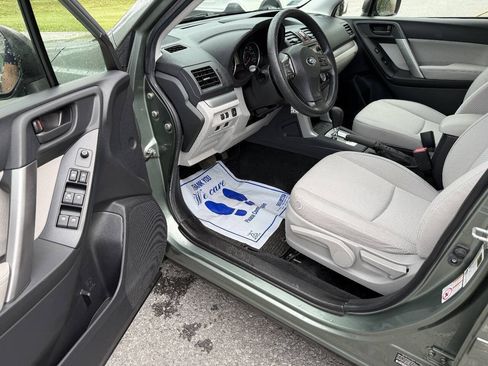 Used 2015 Subaru Forester 2.5i w/ Alloy Wheel Package AWD/4WD image 15