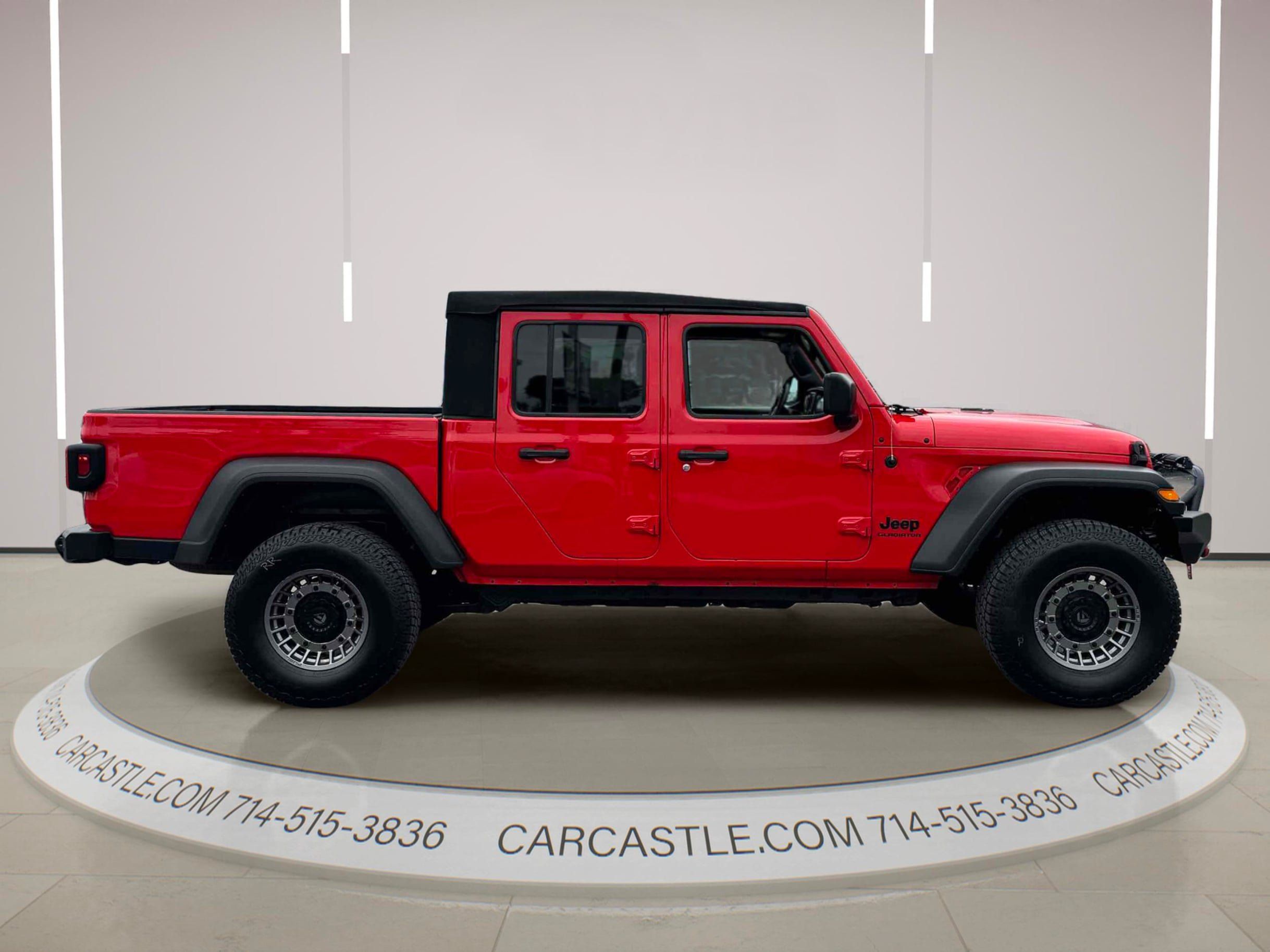 Used 2020 Jeep Gladiator Sport w/ Quick Order Package 24S AWD/4WD image 7