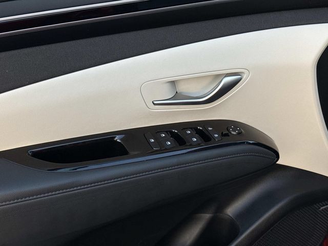 Used 2022 Hyundai Tucson SEL w/ Convenience + Premium Package FWD image 19