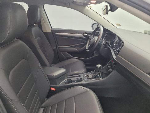 Used 2021 Volkswagen Jetta SE FWD image 21