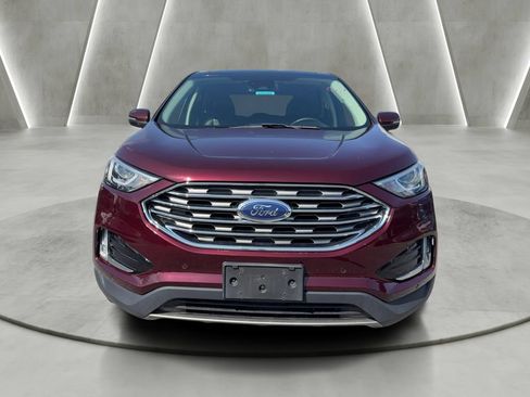 Used 2021 Ford Edge Titanium AWD/4WD image 2