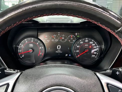 Used 2018 Chevrolet Camaro SS RWD image 13