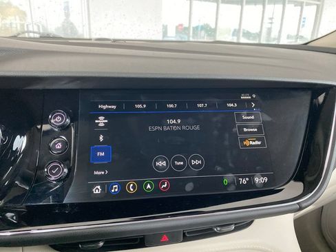 Used 2022 Buick Envision Avenir w/ Technology Package II FWD image 52