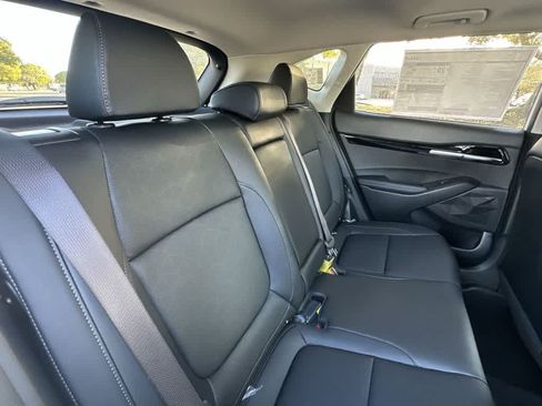 Certified 2026 Kia Seltos EX w/ EX Sunroof Package AWD/4WD image 25