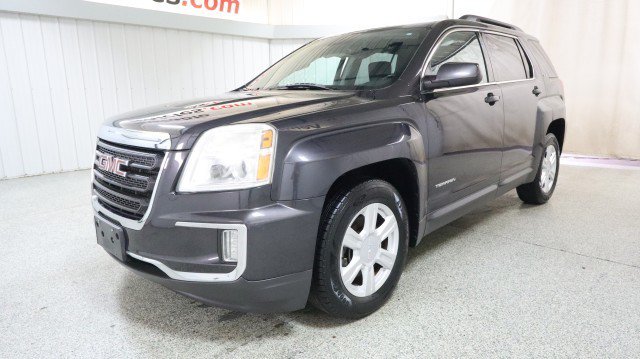 Used 2016 GMC Terrain SLE w/ Driver Alert Package I AWD/4WD image 2