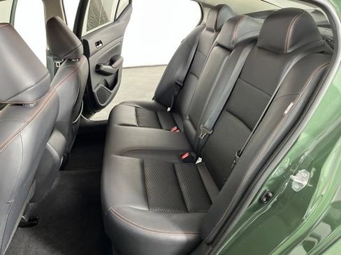 Used 2025 Nissan Altima 2.5 SR FWD image 42