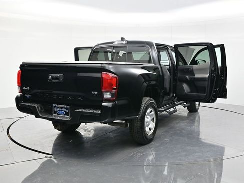 Used 2022 Toyota Tacoma SR AWD/4WD image 54