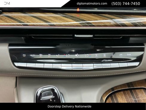 Used 2022 Cadillac Escalade ESV Sport Platinum w/ LPO, ONYX Package image 29