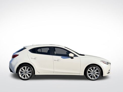 Used 2015 MAZDA MAZDA3 s Grand Touring image 4