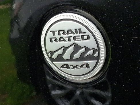 Used 2021 Jeep Wrangler Sport AWD/4WD image 30