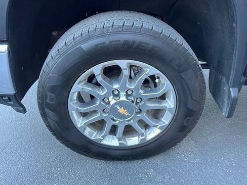 Certified 2024 Chevrolet Silverado 3500 LTZ w/ LTZ Premium Package AWD/4WD image 14