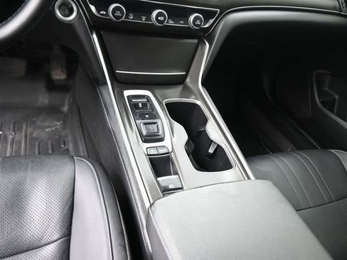 Used 2019 Honda Accord Touring image 73
