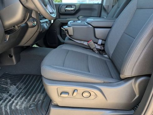 New 2026 Chevrolet Silverado 1500 Custom w/ LPO, Dark Essentials Package RWD image 9