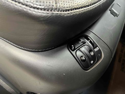 Used 2002 Mercedes-Benz CL 500 image 23