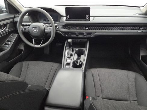 Used 2024 Honda Accord EX image 22