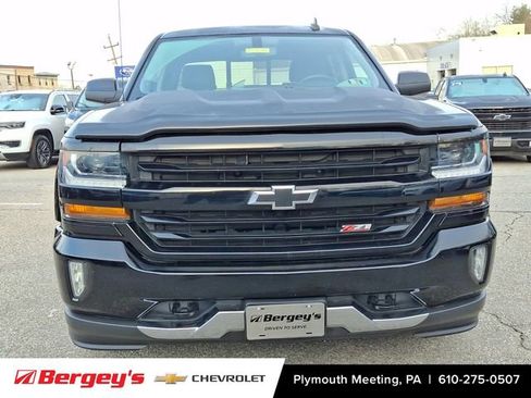 Certified 2018 Chevrolet Silverado 1500 LT w/ All Star Edition image 3