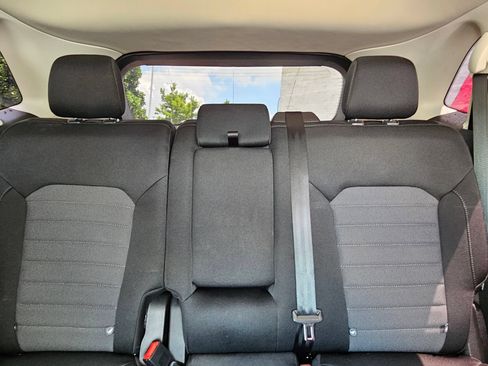 Used 2023 Ford Edge SE AWD/4WD image 25