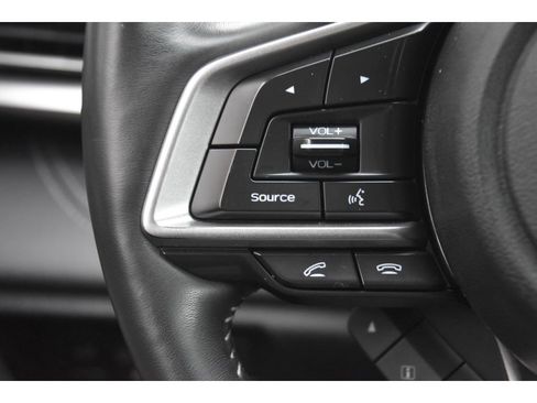 Used 2022 Subaru Outback Touring w/ Popular Package #2 image 36