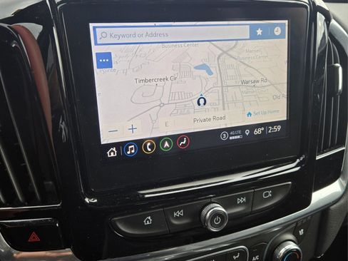 Used 2022 Chevrolet Traverse Premier w/ Redline Edition image 14