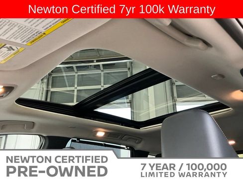Used 2025 INFINITI QX60 Luxe FWD image 10