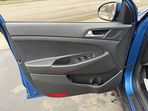 Used 2019 Hyundai Tucson SE image 11