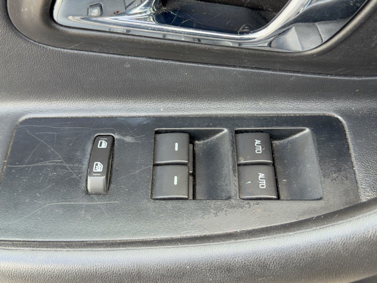 Used 2011 Ford Taurus Limited w/ 303A Rapid Spec Order Code FWD image 15