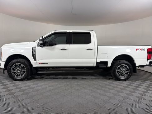 Used 2024 Ford F250 Limited w/ FX4 Off-Road Package AWD/4WD image 5