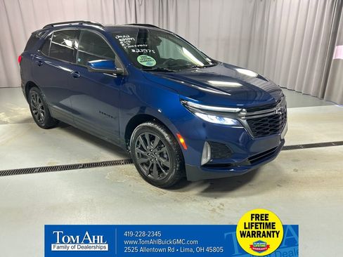 Used 2022 Chevrolet Equinox RS image 1