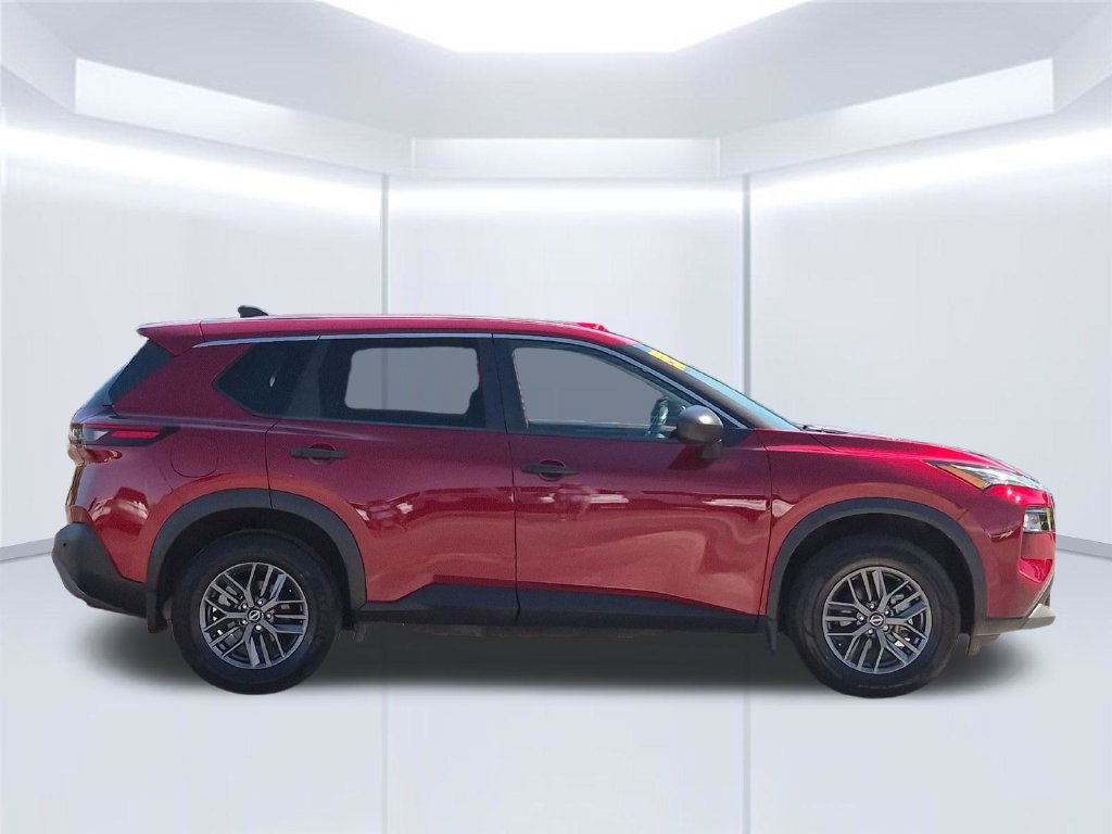 Used 2023 Nissan Rogue S FWD image 7
