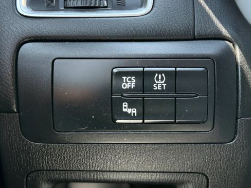 Used 2016 MAZDA CX-5 Touring FWD image 15