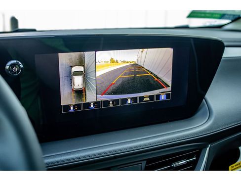 New 2026 Buick Encore GX Avenir w/ Avenir Technology Package image 38