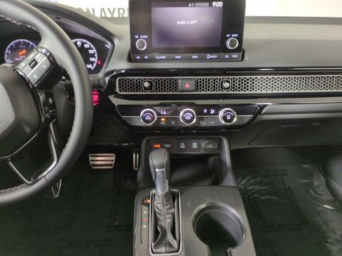 Certified 2025 Honda Civic Sport image 21