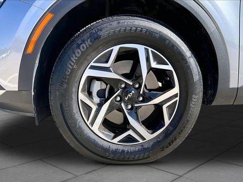 Certified 2023 Kia Sportage LX AWD/4WD image 18