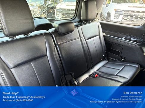 Used 2019 Ford Expedition XLT w/ Equipment Group 201A AWD/4WD image 12