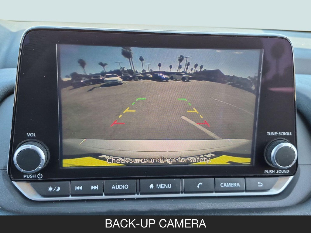Used 2025 Nissan Rogue SV AWD/4WD image 21