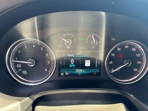Used 2018 Buick Enclave Premium FWD image 12