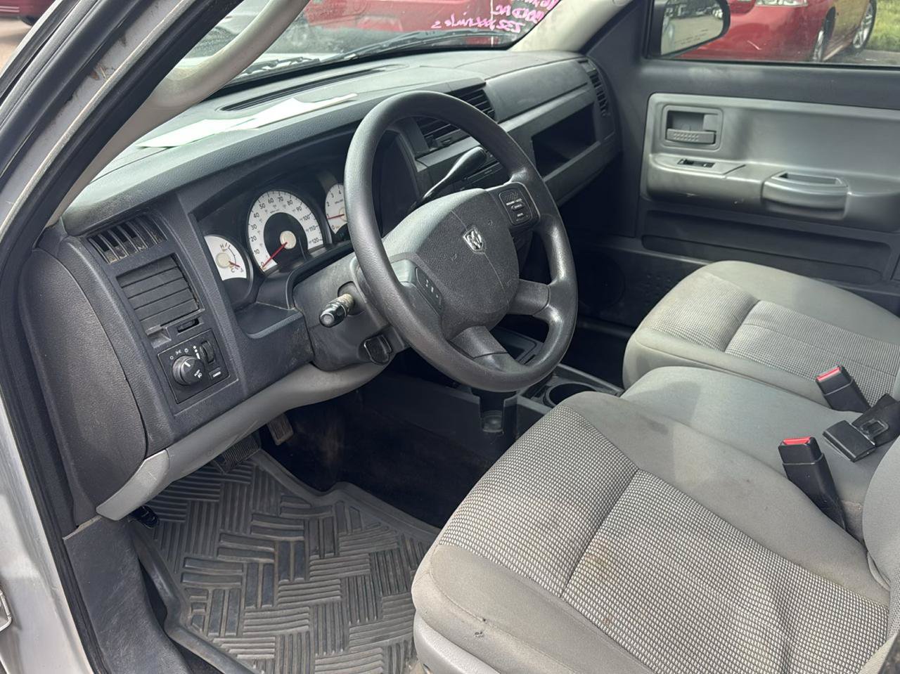 Used 2010 Dodge Dakota SXT AWD/4WD image 9