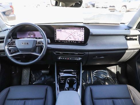 New 2026 Audi Q3 quattro 2.0T image 16