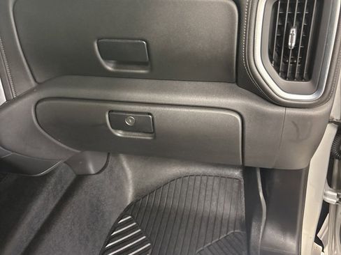 Used 2020 Chevrolet Silverado 1500 LT Trail Boss w/ Convenience Package image 28