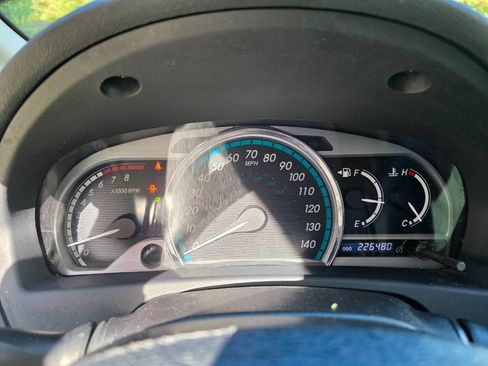 Used 2010 Toyota Venza image 15