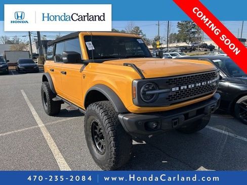 Used 2022 Ford Bronco Badlands image 2