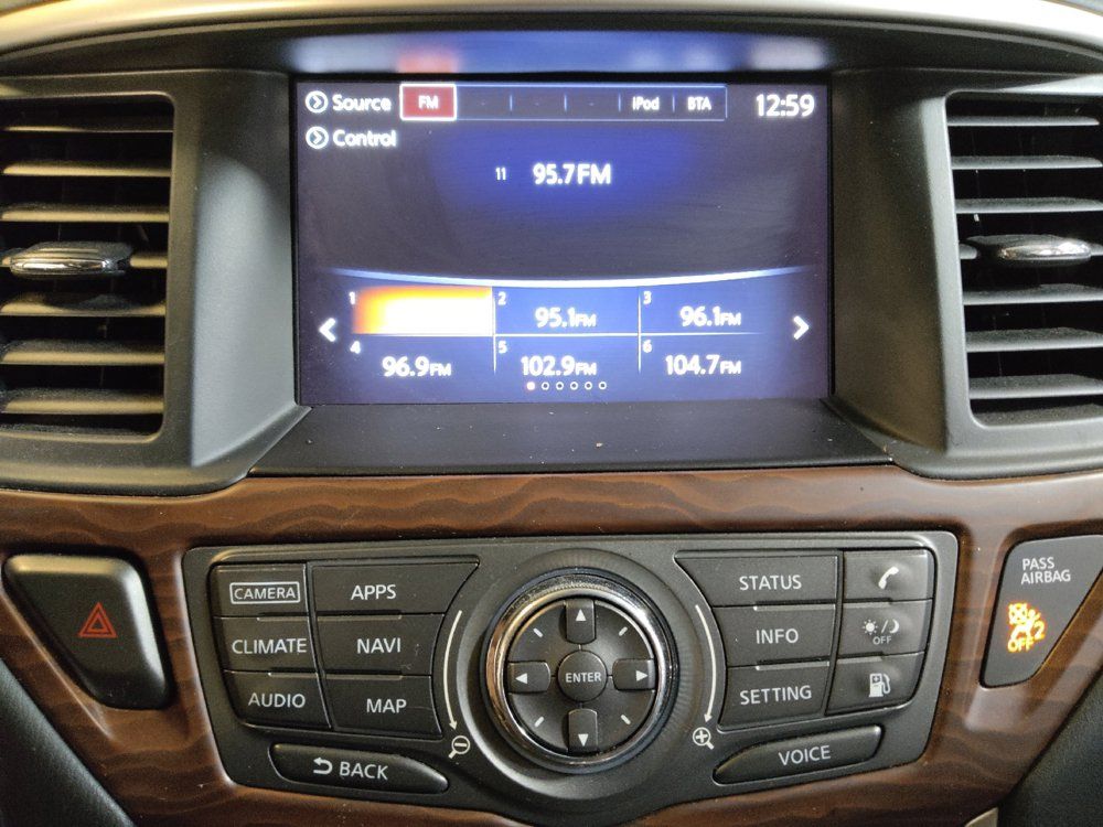 Used 2019 Nissan Pathfinder Platinum FWD image 25