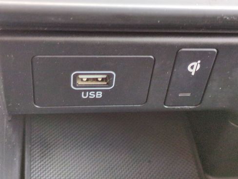 Used 2023 Hyundai Palisade Calligraphy image 23