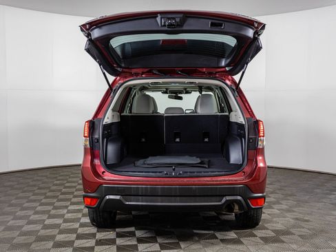 Used 2023 Subaru Forester Premium image 40