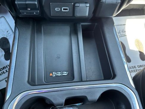 Used 2022 Chevrolet Silverado 2500 High Country w/ Z71 Off-Road Package AWD/4WD image 30