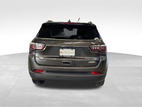Used 2018 Jeep Compass Latitude w/ Popular Equipment Group AWD/4WD image 33