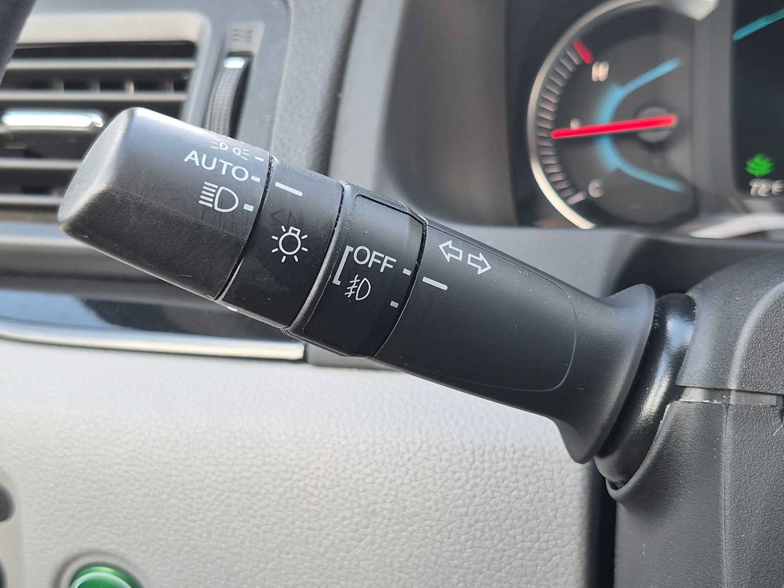 Certified 2020 Honda Pilot Touring image 27